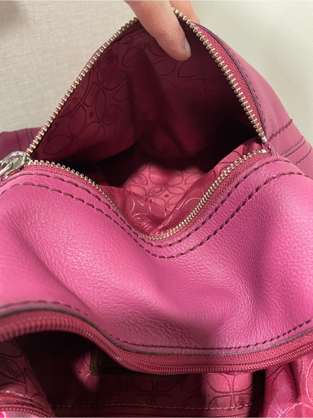 Fossil Pink Leather Shoulder Bag with Dark Brown Strap - Picture 8 of 9